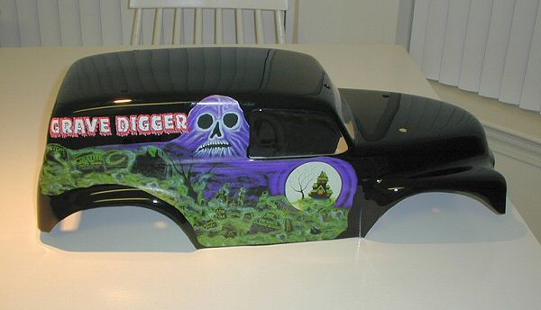 xmaxx grave digger body